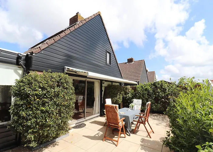 In By Forest & بيت للعطل